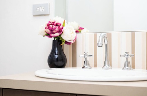 Midland House | Westport Premium Stay - Close to the airport and Swan Valley Winery