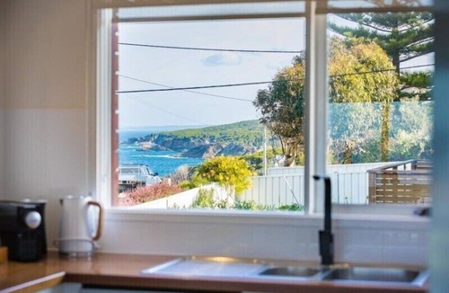 Tathra Resort | Whale Stay - The Magic of The Sapphire Coast