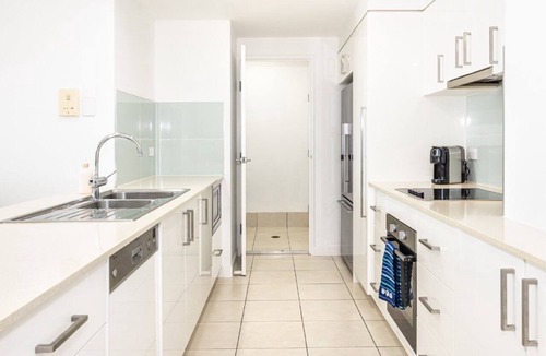 Woorim Apartment | Whispering Waves on Boyd