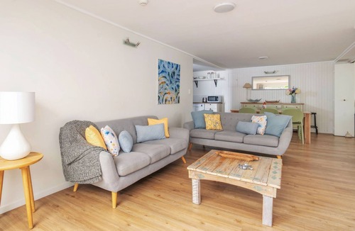 Hyams Beach Apartment | White Sands Retreat, Hyams Beach