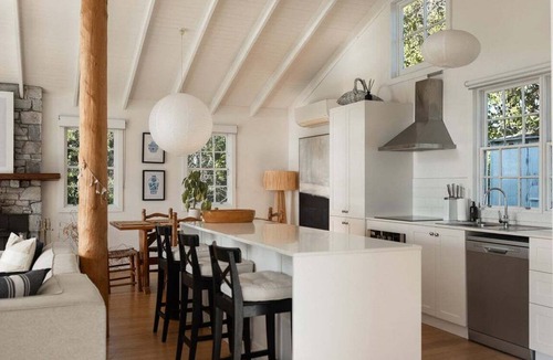 Falmouth House | White Shell Cottage | Ocean at your front door