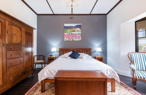 Tanunda House | Whiterocks Tanunda Walk to Cafés Sleeps 8 Heritage