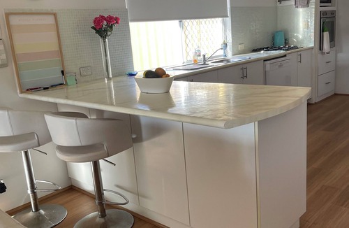 Lakelands House | Why have a room when for the same price you can have a whole gorgeous house!