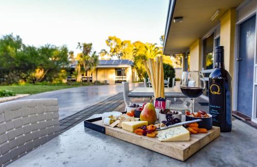 Naracoorte Hotel | William Macintosh Motor Lodge