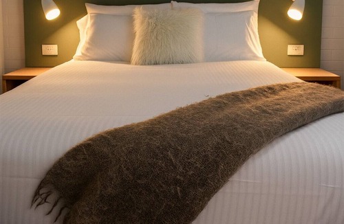 Foster Hotel | Wilsons Promontory Motel