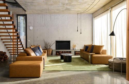 Hepburn House | Within Retreat