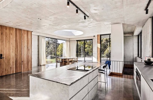 Hepburn House | Within Retreat - A luxurious haven nestled in nature’s embrace