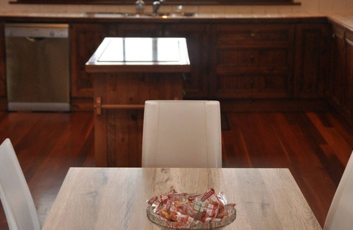 Pokolbin Cabin | Woolshed Hill Estate