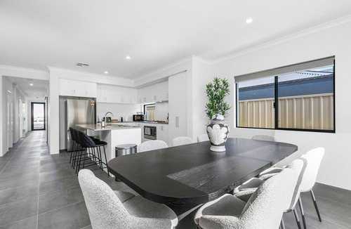 Dianella House | World Class Family Home - A Sepal Stay