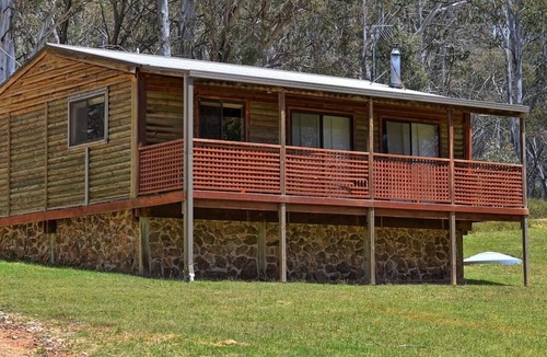 Adaminaby Apartment | Your gateway to an unforgettable holiday experience in the stunning Snowy Mountains!