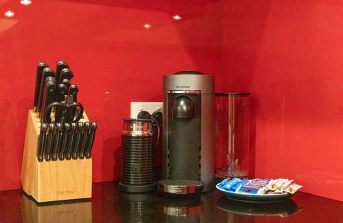 Darwin City Centre Condo | ZEN Central Bliss 2BR Holiday Retreat in the CBD