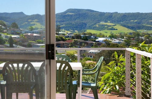 Gerringong House | Ziggy's Place an inviting holiday rental tucked away in Gerringong