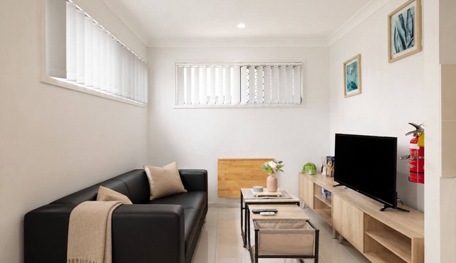 1 Bdr Apt w/AC | Kitchen | Parking | 131AF1 in Rocklea