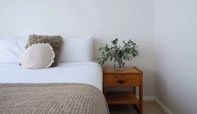 10 Tranquil Charm West Perth 2BR