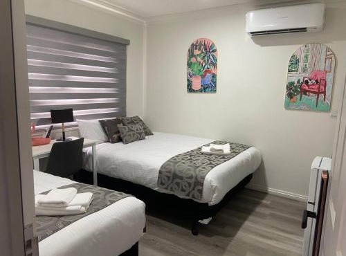 106 Luxe Queen and Single BR up to 3 with Fast WiFi - Brunswick East in Melbourne