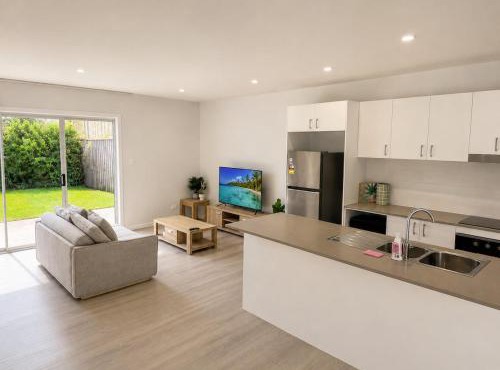 19 Pimpama Home
