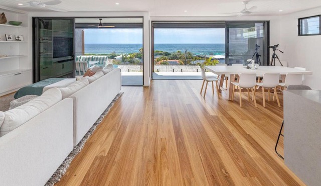 26B Seaview St