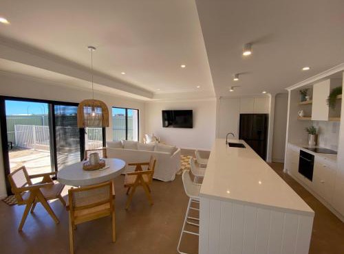 27 Bluefin Cove in Exmouth