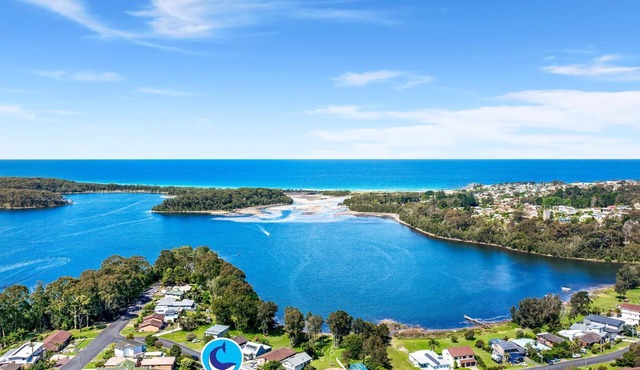 28 Nioka Street, Dalmeny - Perfect Lake location