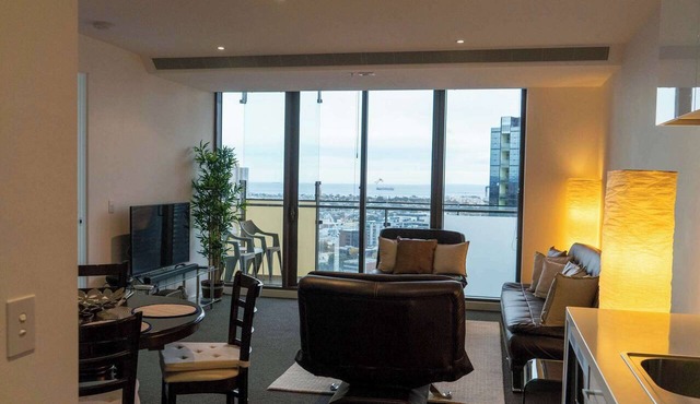2BDR City Views with Pool and Tennis Court