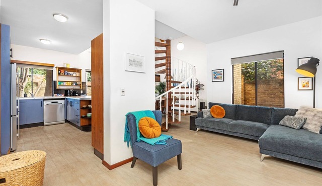3bdr Urban Family Retreat - Subiaco