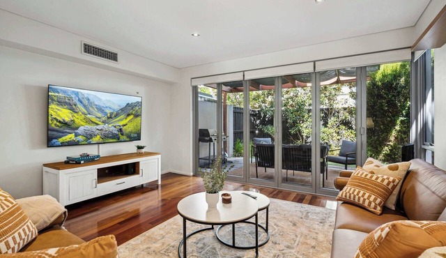 3BR North Fremantle Retreat Ocean,Bay & Workspace