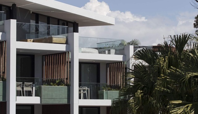 5/Fortyfive on Lawson - luxury absolute beachfront