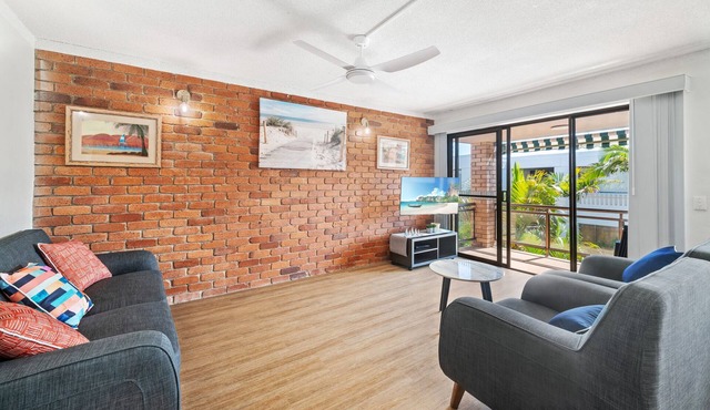 7 Stillbreeze - walking distance to Beach