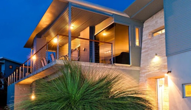A La Plage - Ocean View Luxury - Family Friendly