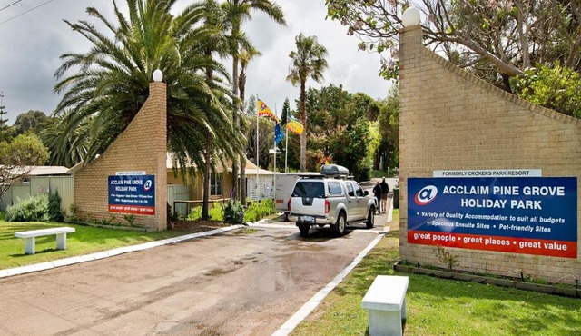Acclaim Pine Grove Holiday Park in Esperance