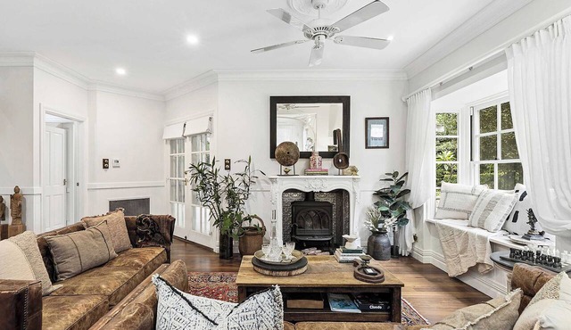 Acreage Estate. Heated Pool & Spa. Sleeps 14 in Matcham