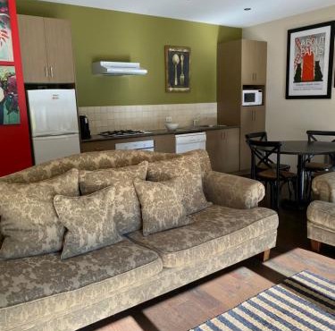 Adelphi Apartment 4 in Echuca