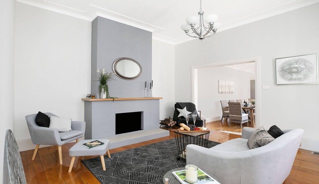 Advilla - stylish, charming and central location in Bowral