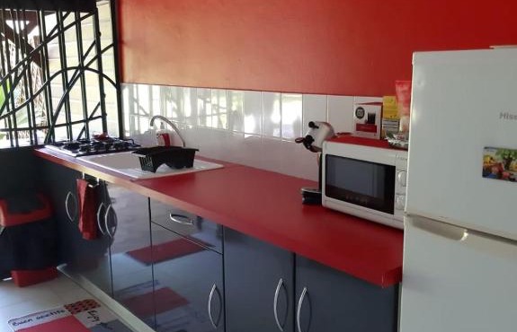 Appartement dans Villa avec jardin et piscine pour détente et évasion in Montjoly