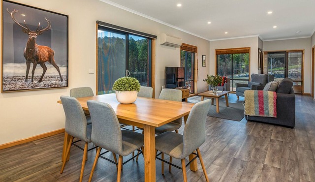 APPLE VALLEY RETREAT