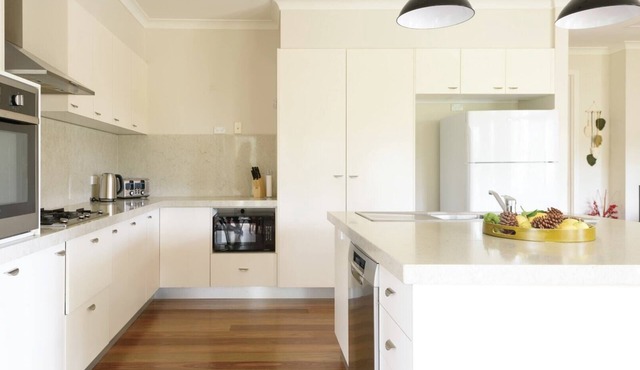 Ashiana Summary: Set in Daylesford