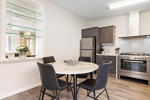 Azami - Charming Gilbert Cottage in Adelaide