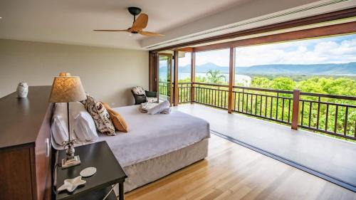 Bangalow - Best View in Port Douglas