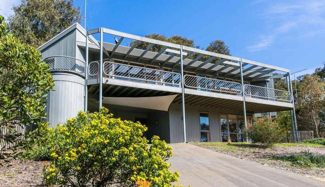 Banool Bliss I Bush Views in Fairhaven