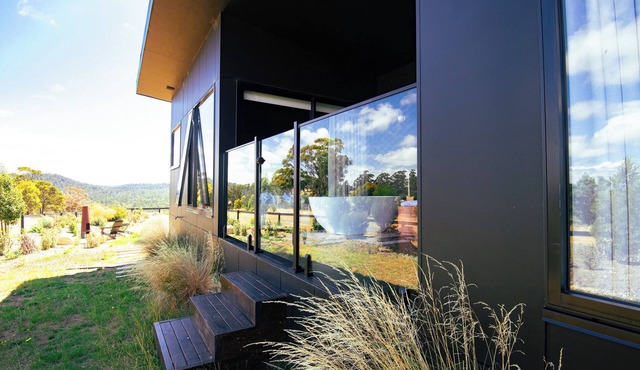 Barefoot Luxury, Romantic escapes, Outdoor bath with Ocean views, Farm stay