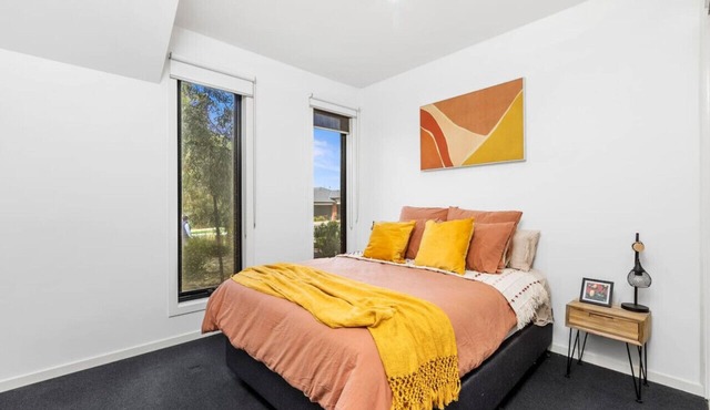 Bayview- Sleeps 14, Aircon, Garage, Pets welcome!