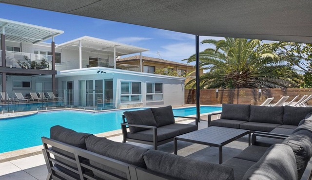 BEACH BREEZE | pool, near beach | Accom Holidays in FORRESTERS BEACH