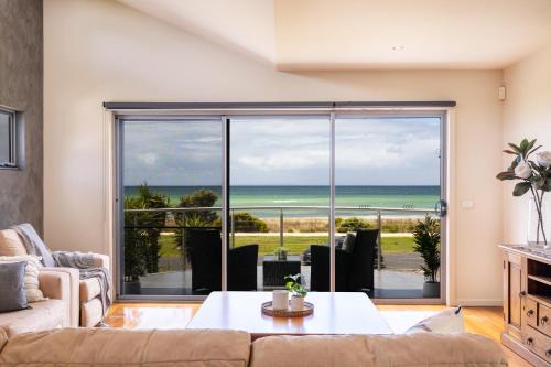 Beach Retreat in Saint Leonards