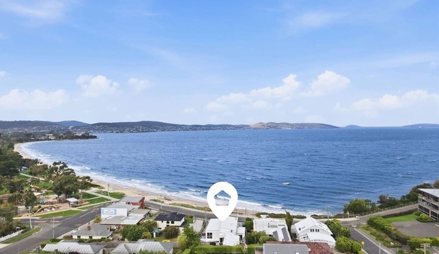 Beachfront Beauty Bellerive