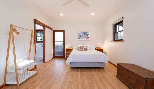 Blueberry Farm Cottage