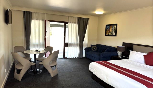Botanical Motel