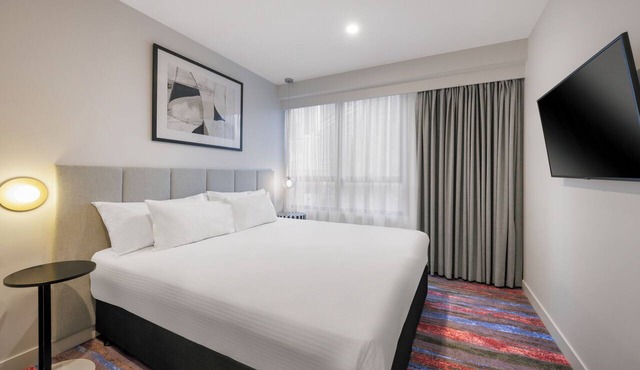 Brady Hotels Elizabeth Street in Melbourne