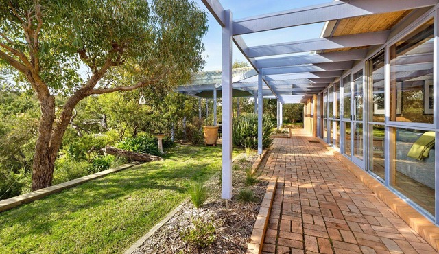 Breamlea Beach House 3 in Breamlea