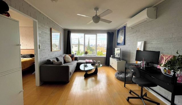 Bright 1-Bed Apartment · Footscray's Best Kept Secret