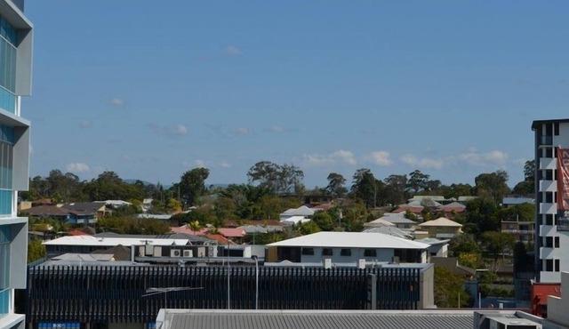 Brisbane modern 1 or 2 bedroom unit in Chermside